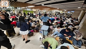 国庆长假逾121.6万人次内地游客入境香港