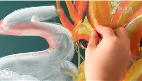 当“国风”遇上粉笔画 河北乡村美术教师用画笔传承中国优秀传统文化