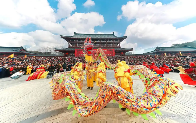 逛“药王山庙会” 感受非遗魅力
