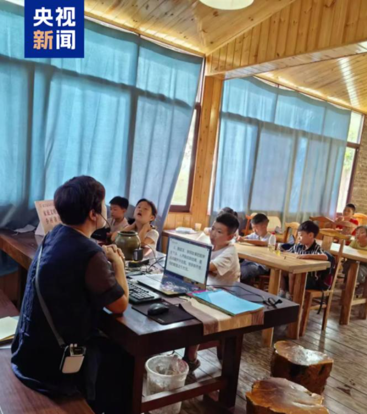 “卖水果的就不能有自己的梦想？” 走进她的“诗和远方” 第 6 张