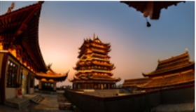 永不落幕的奇幻之旅：打开城市的“欢乐开关”