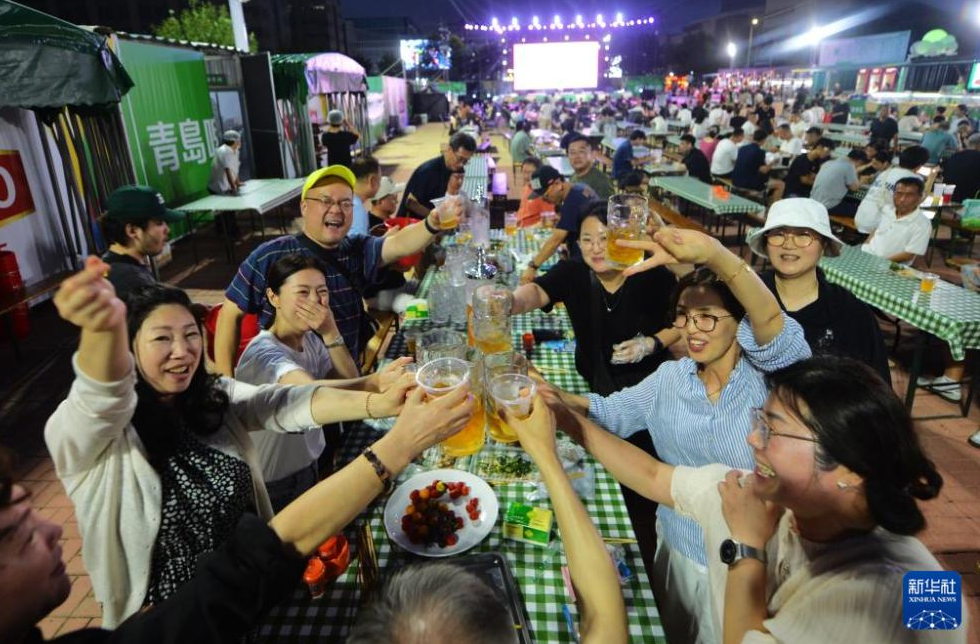 夏日“夜经济”升温 第 3 张