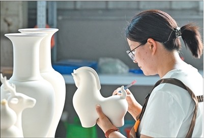 汝瓷产业焕发勃勃生机 第 2 张 汝瓷产业焕发勃勃生机 第 2 张