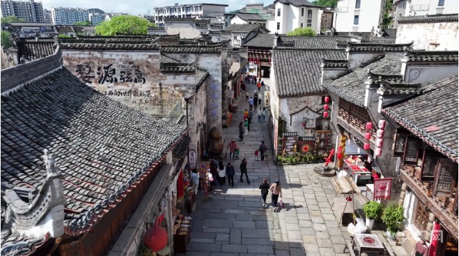 非遗激活千年古城！婺源弦高城绘就文商旅共生新图景 第 6 张