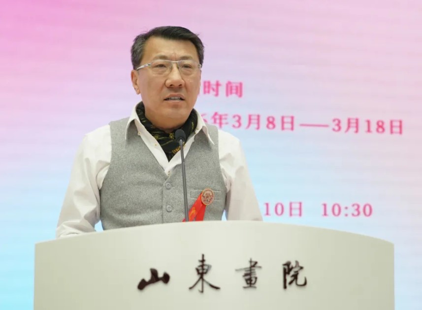 “春暖花开——全国百名女画家作品展”在山东画院开幕 第 4 张