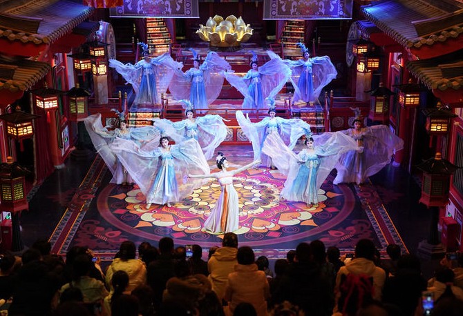 国潮热重塑文化消费新模式 第 3 张 国潮热重塑文化消费新模式 第 3 张