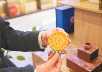 新疆库车大馕烤出红火日子 第 2 张