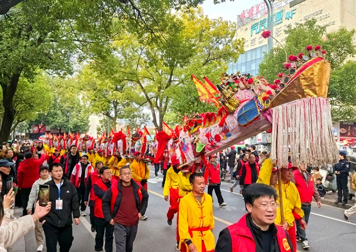 安徽南陵：流光溢彩鱼龙舞 第 2 张