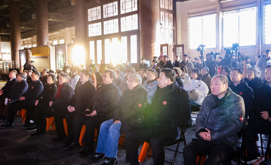 “纪念长征胜利90周年暨长征国家文化公园主题艺术展”在太庙艺术馆开幕 第 2 张