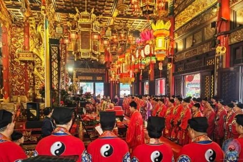 中国道教协会代表团赴港出席啬色园105周年纪庆暨丙午年赤松黄大仙师宝诞系列活动 第 1 张 中国道教协会代表团赴港出席啬色园105周年纪庆暨丙午年赤松黄大仙师宝诞系列活动 第 1 张